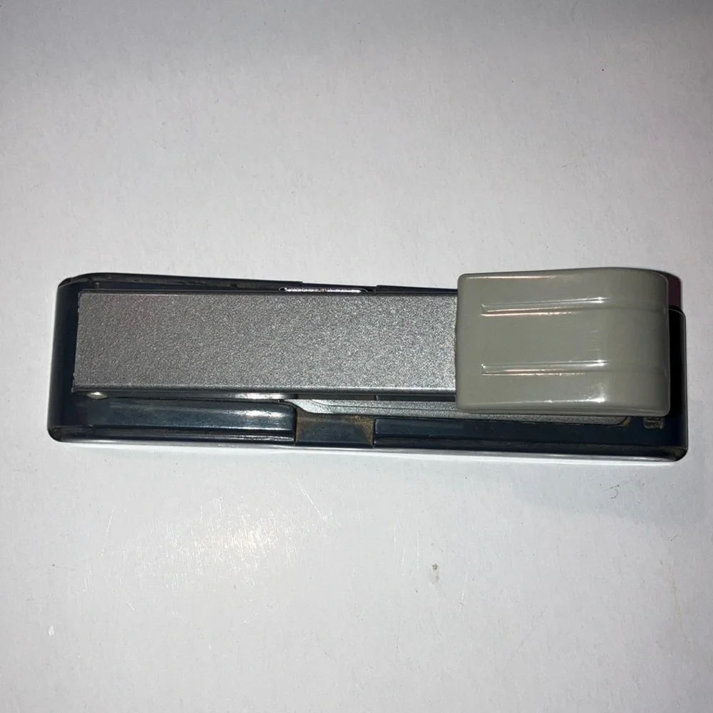 Vintage Gray Stapler with‎ Staples